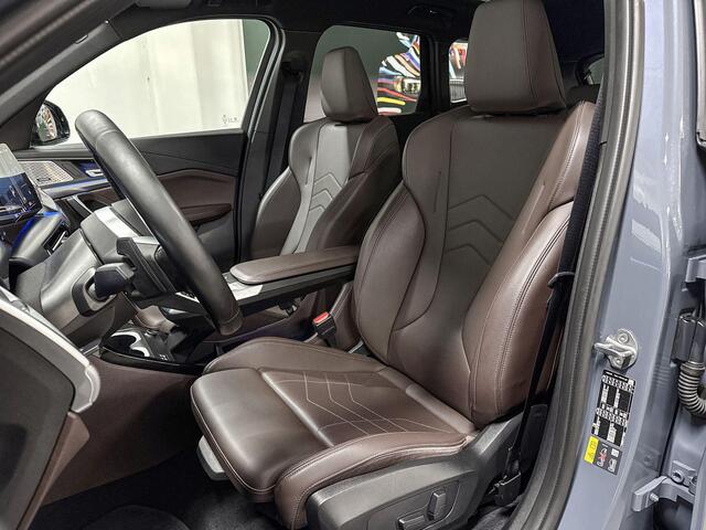 BMW iX1 eDrive20 | Head-Up Display | Harman Kardon | Panoramadak