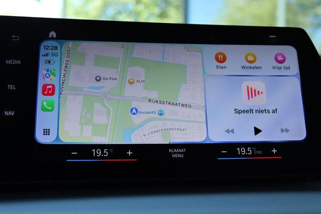 BMW iX1 XDRIVE30 67KWH LAUNCH EDITION | CARPLAY | CAMERA | KEY-LESS | FULL LED | VIRT. COCKPIT | STOELVERWARMING