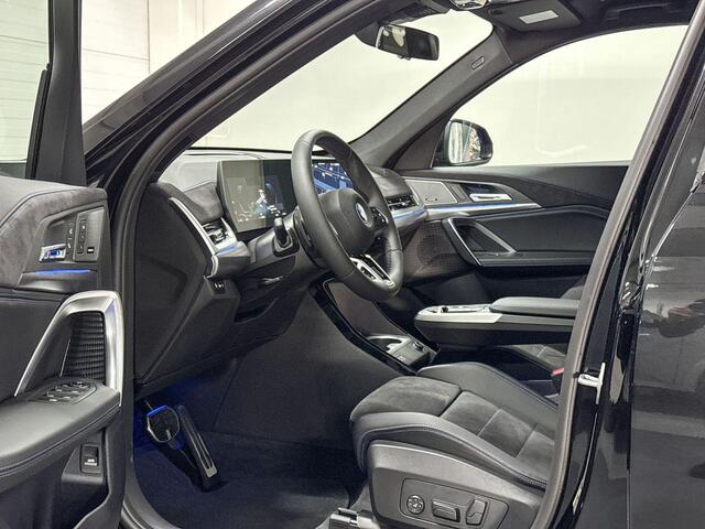 BMW iX1 eDrive20 | M Sportpakket | Premium Pack | Comfort Pack | Driving Assistant | Harman/Kardon | Comfort Access | Huisselectie