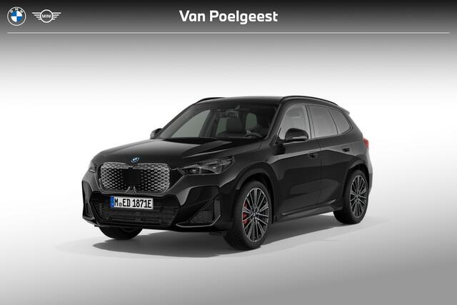 BMW iX1 eDrive20 67 kWh M Sport Edition | M Sportpakket Pro | Innovation Pack | Comfort Pack | Travel Pack | Trekhaak
