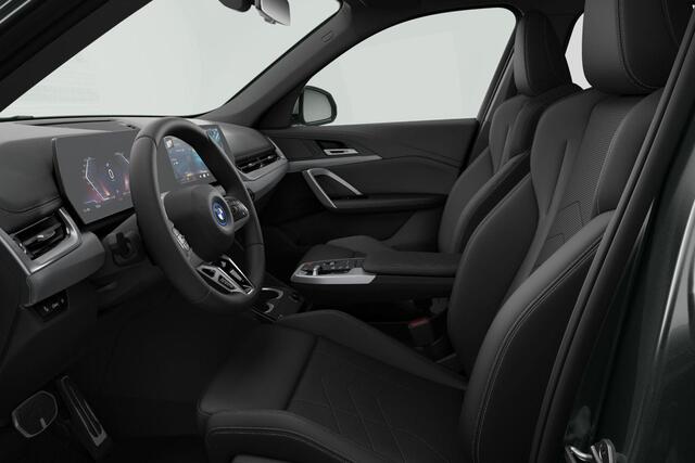 BMW iX1 eDrive20 M Sportpakket Pro Aut. - Verwacht: Mei 2026