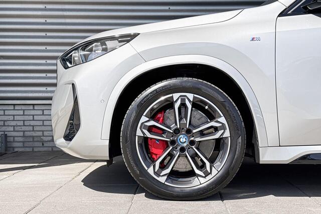BMW iX1 eDrive20 67 kWh