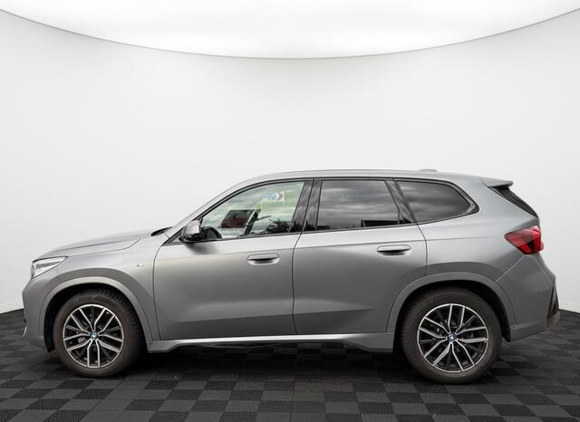 BMW iX1 eDrive20 67 kWh, M-sport |