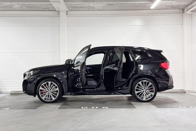 BMW iX1 eDrive20 M-Sport Pro | Travel Pack | Comfort Pack | Premium Pack | Harman/Kardon | Comfort Access | Huisselectie