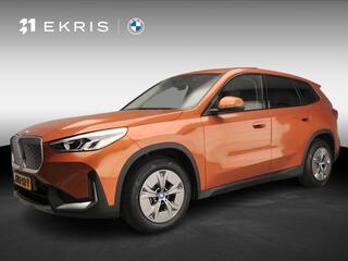 bmw-ix1-edrive20--led--navigatie-