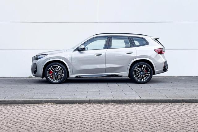 BMW iX1 eDrive20 67 kWh | M- Sport Pro | Premium Pack | Trekhaak |