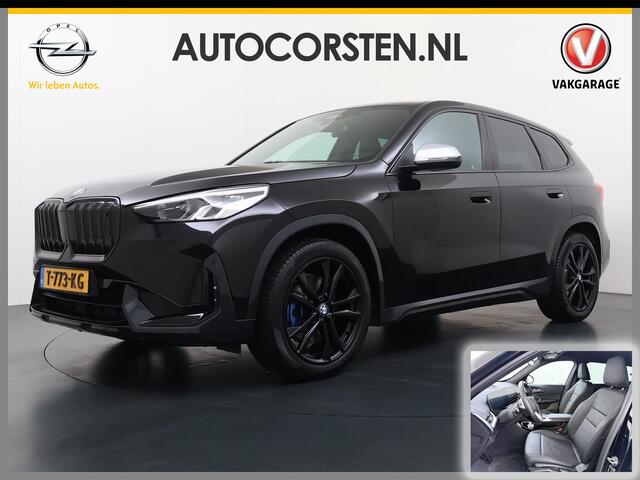 BMW iX1 xDrive30 313PK 4WD M-Pack Launch Edition SOH 100% Leder Harman/Kardon®-Audio Android Auto Apple Carplay Camera Adaptief onderstel Navi-Pro Pdc AWD Live Cockpit Plus Privacy Glas Led Elek.Achterklep Lmv 19" Isofix DAB Origineel Nederlandse Auto