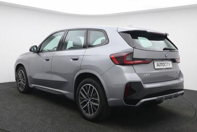 BMW iX1 20 eDrive M Sport l Full Led l Navi l Camera