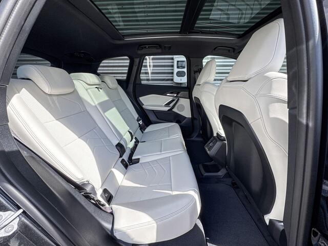 BMW iX1 eDrive20 67 kWh M Sport Edition