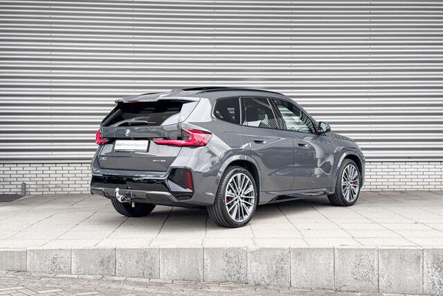 BMW iX1 eDrive20 67 kWh M Sport Edition