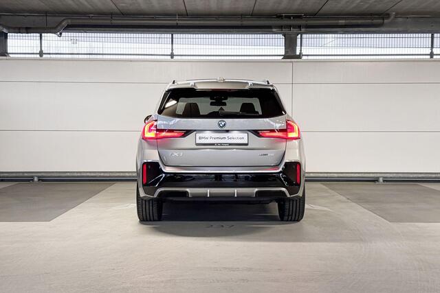 BMW iX1 eDrive20 67 kWh M Sport Edition
