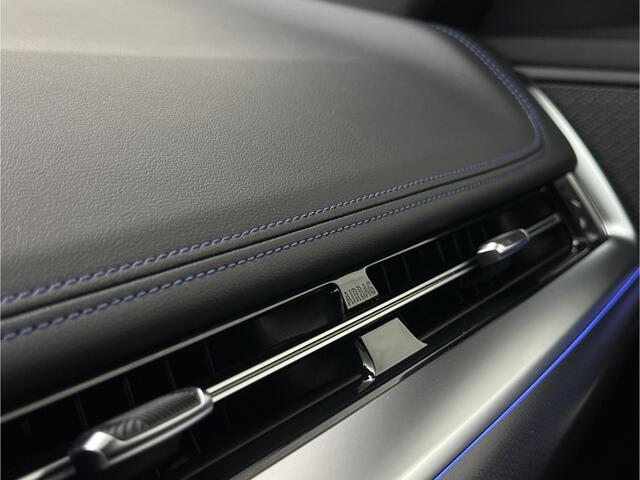 BMW iX1 30 313pk X-Drive M-Sport Performance | Adaptief Led | Sportstoelen | Keyless | 4WD | Adaptieve Cruise en Struurwielverw. voorbereid | Antraciet Hemel | Carplay | Sfeerverlichting | 1200kg Trekgewicht | Camera | Bovag Garantie.