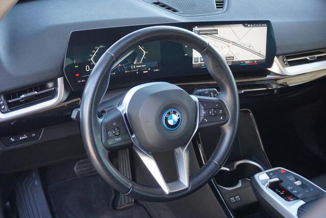 BMW iX1 xDrive30 Launch Edition 67 kWh