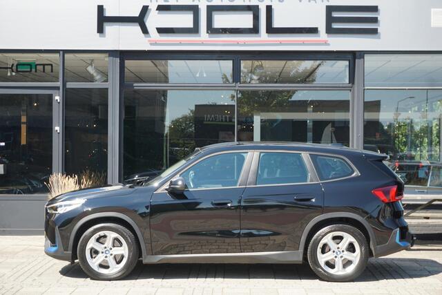 BMW iX1 xDrive30 Launch Edition 67 kWh