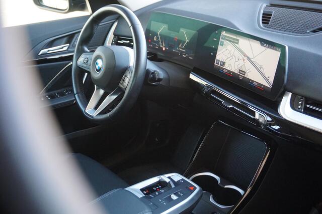 BMW iX1 xDrive30 Launch Edition 67 kWh