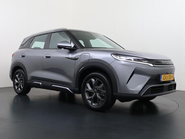 BYD ATTO 2 Boost 45 kWh DIRECT LEVERBAAR | Volledige BYD Fabrieksgarantie t/m 11-2030 of 150.000 km | Stoel & Stuurverwarming | Adaptieve Cruise | 360° Camera | Panoramadak | Dodehoekassistent | Origineel NL Auto