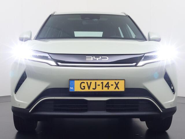 BYD ATTO 2 Boost 45 kWh DIRECT LEVERBAAR | Volledige BYD Fabrieksgarantie t/m 11-2030 of 150.000 km | Stoel & Stuurverwarming | Adaptieve Cruise | 360° Camera | Panoramadak | Dodehoekassistent | Origineel NL Auto