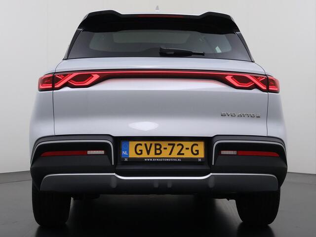BYD ATTO 2 Boost 45 kWh DIRECT LEVERBAAR | Volledige BYD Fabrieksgarantie t/m 11-2030 of 150.000 km | Stoel & Stuurverwarming | Adaptieve Cruise | 360° Camera | Panoramadak | Dodehoekassistent | Origineel NL Auto