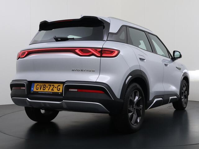 BYD ATTO 2 Boost 45 kWh DIRECT LEVERBAAR | Volledige BYD Fabrieksgarantie t/m 11-2030 of 150.000 km | Stoel & Stuurverwarming | Adaptieve Cruise | 360° Camera | Panoramadak | Dodehoekassistent | Origineel NL Auto