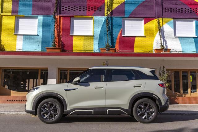 BYD ATTO 2 Comfort 65 kWh | Voorraad Deals | Panoramadak | Adaptive Cruise Control | 430 KM WLTP | Elektrisch Verstelbare Bestuurdersstoel |