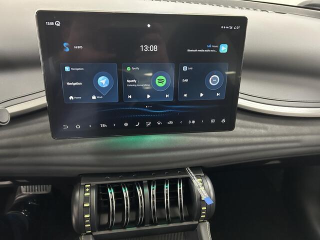 BYD Atto 3 Comfort 60 kWh PANO | 360 CAMERA | RIJKLAARPRIJS!