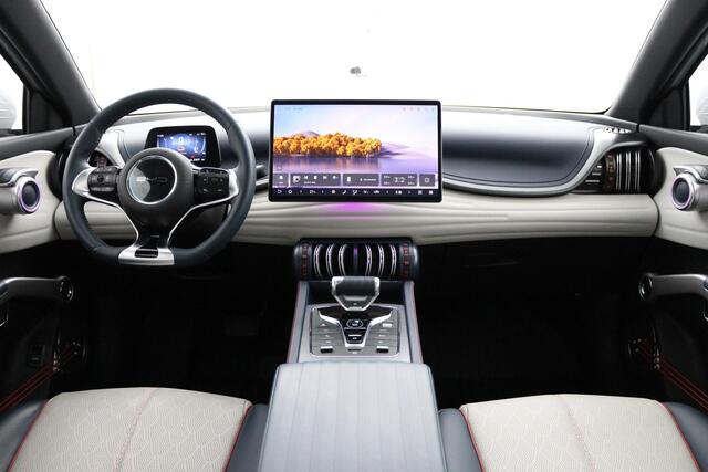 BYD Atto 3 Design 60 kWh | Fabrieksgarantie | 360 CAM | Pano dak | WLTP 420KM