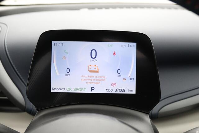 BYD Atto 3 Comfort 60 kWh | Panoramadak | 360 graden camera | Stoelverwarming |