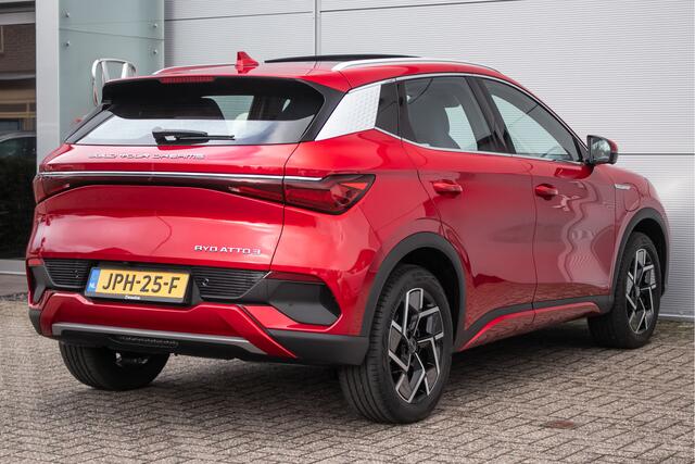 BYD Atto 3 Design 60 kWh -SOH 95% | Panodak | Leder | Apple cp/Android auto