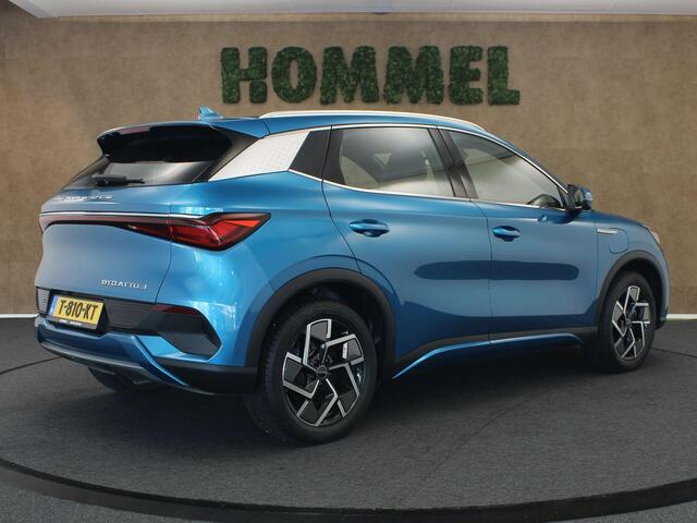 BYD Atto 3 Comfort 60 kWh - SOH 94% !!! - ORIGINEEL NEDERLANDSE AUTO - AFKOMSTIG VAN 1E EIGENAAR - 18 INCH LICHT METALEN VELGEN - DODEHOEK DETECTIE - KEYLESS ENTRY/ START - DODEHOEK DETECTIE - TE OPNENEN PANORAMADAK - APPLE CARPLAY/ ANDROID AUTO - 2 LAADKABELS - 3 F