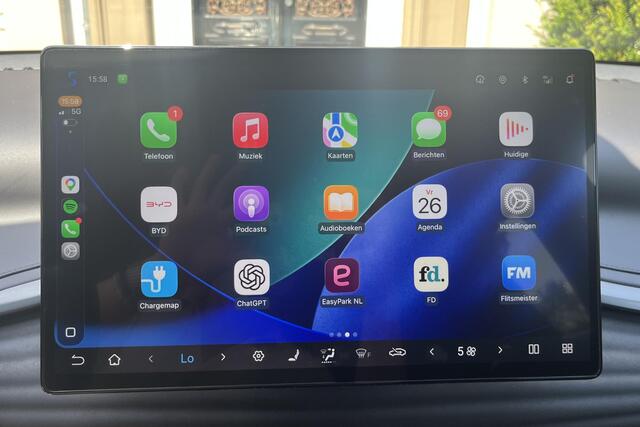 BYD Atto 3 Design 60 kWh PANO | ADAPTIVE | CARPLAY | STOELVENTILATIE | STOELVERWARMING | ELEK. STOELEN | 360 CAMERA | LEER | KEYLESS