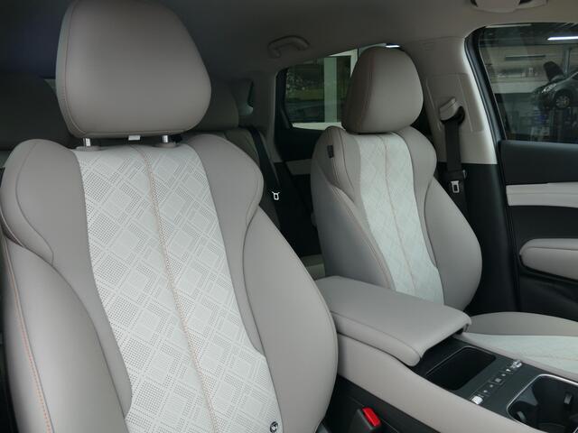 BYD Atto 3 EVO Design 74.8 kWh | DEMO | Google Build-in | Beige Leder | RIJKLAARPRIJS!