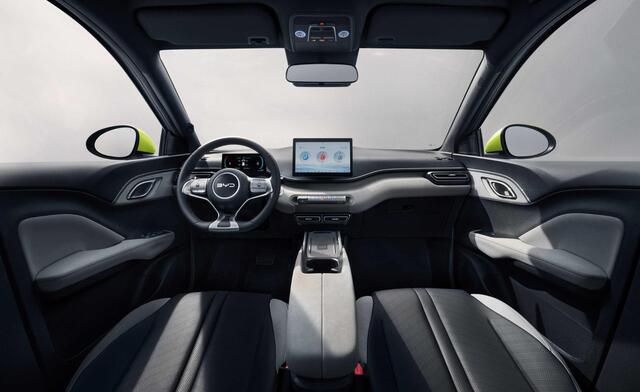 BYD Dolphin SURF Comfort 43 kWh Demo | Navigatie | Apple Carplay - Android Auto | 360 Graden Camera's