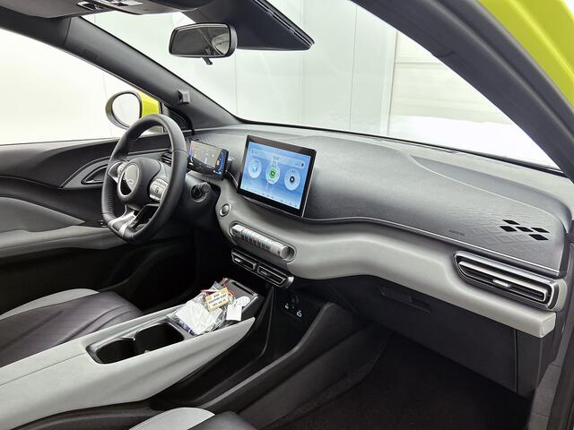 BYD Dolphin SURF Comfort 43 kWh | Elektrische stadsauto | 322 KM WLTP | 10,1" multimediascherm |