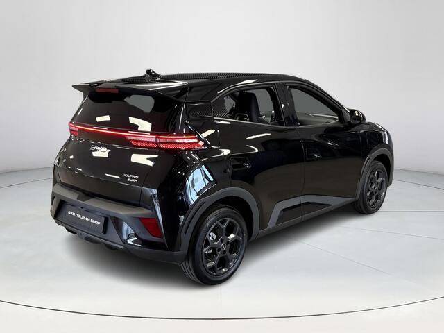 BYD Dolphin SURF Boost 43 kWh | Direct Leverbaar | 320 KM Actieradius WLTP | Elektrische Stoelen | Achteruitrijcamera | Voorraad Deals |