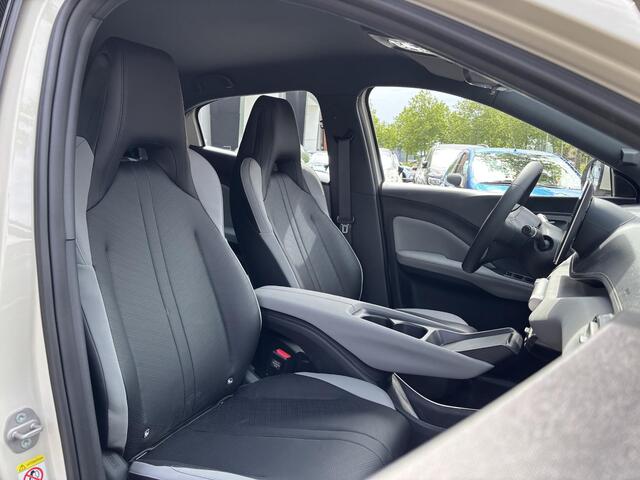 BYD Dolphin SURF Boost 43 kWh