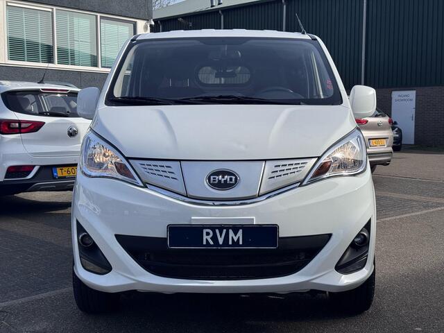 BYD ETP3 Standard 45 kWh CAMERA | STOELVERWARMING | RIJKLAARPRIJS INCL. RESTERENDE FABRIEKSGARANTIE