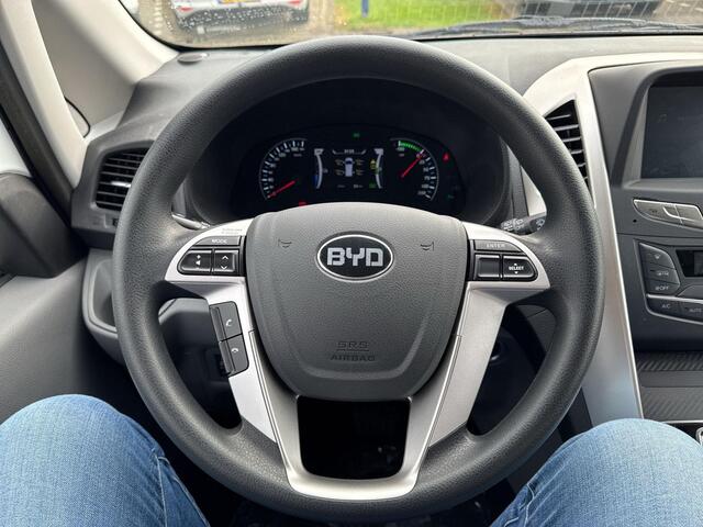 BYD ETP3 Standard 45 kWh | 15+ op voorraad! | A.camera | Clima | PDC | 2x schuifdeur |