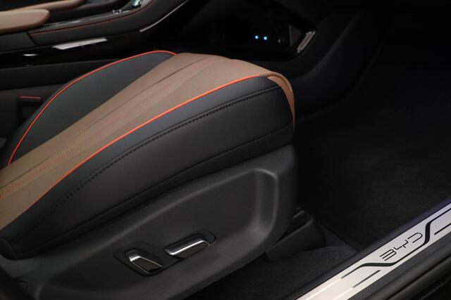 BYD Seal U 1.5 DM-i FWD Boost BRUIN/ZWART INTERIEUR | PANORAMADAK | STUURVERWARMING | STOELKOELING | 360 CAMERA