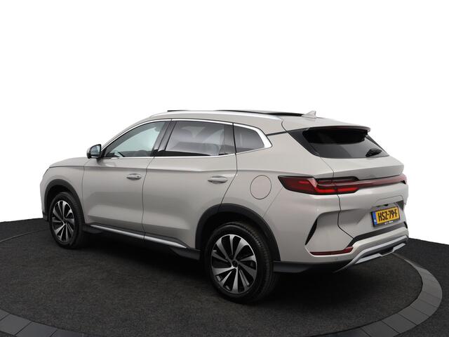 BYD Seal U 1.5 DM-i FWD Boost DEMO | Panoramadak | Parkeercamera | Navigatie | Elektrische achterklep |