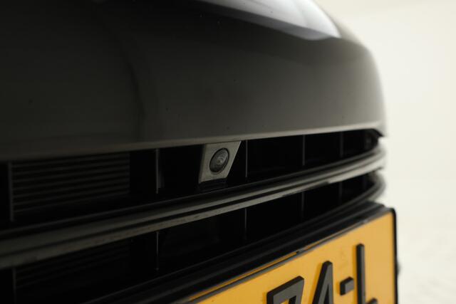 BYD Seal U 1.5 DM-i FWD Boost Plug in hybrid, all black!!! demo