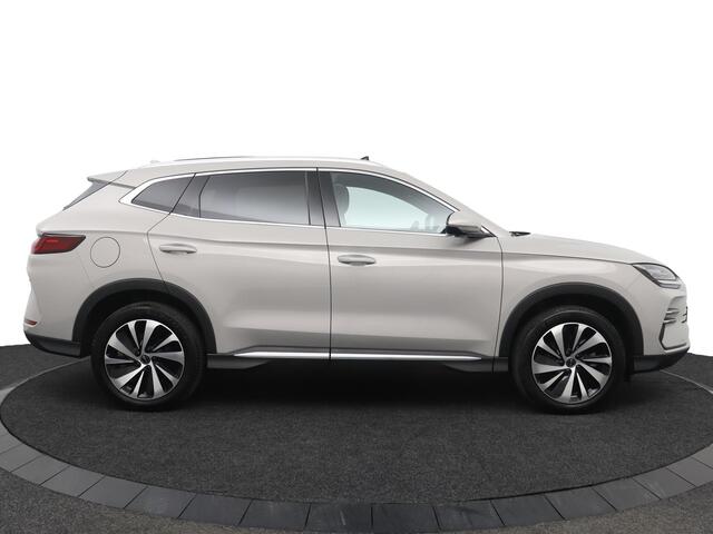 BYD Seal U 1.5 T DM-i AWD Design | Trekhaak | Panoramadak | 360 graden camera | 1300 kg trekgewicht