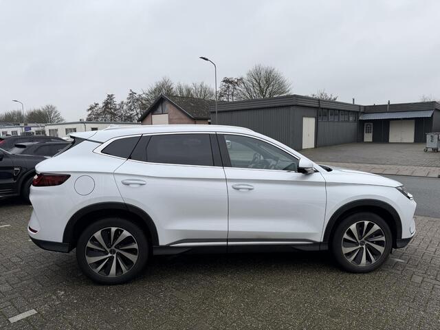 BYD Seal U 1.5 T DM-i AWD Design | 323 PK | Full Options |