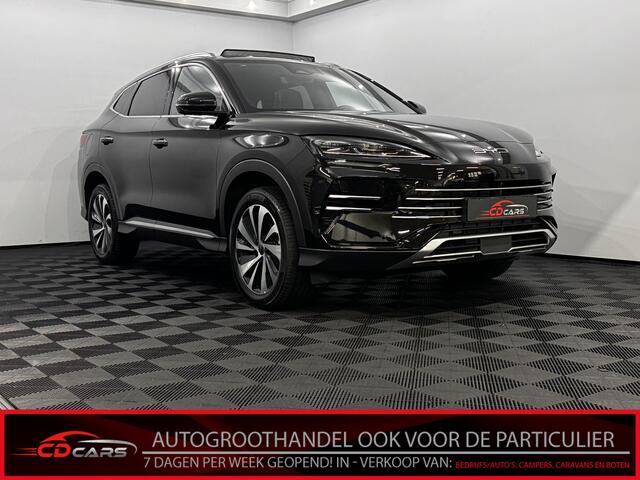 BYD Seal U 1.5 T DM-i FWD Comfort 360 Camera, Pano, Leder, Navi, Infinity, Elektrische achterklep, Head-up display, 6 jaar garantie