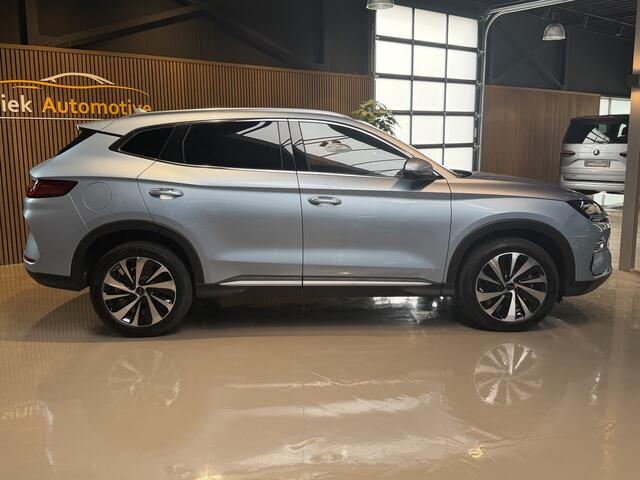 BYD Seal U 1.5 DM-i FWD Boost Head up Panorama Volledig leer el stoelen Navigatie Cruise Control