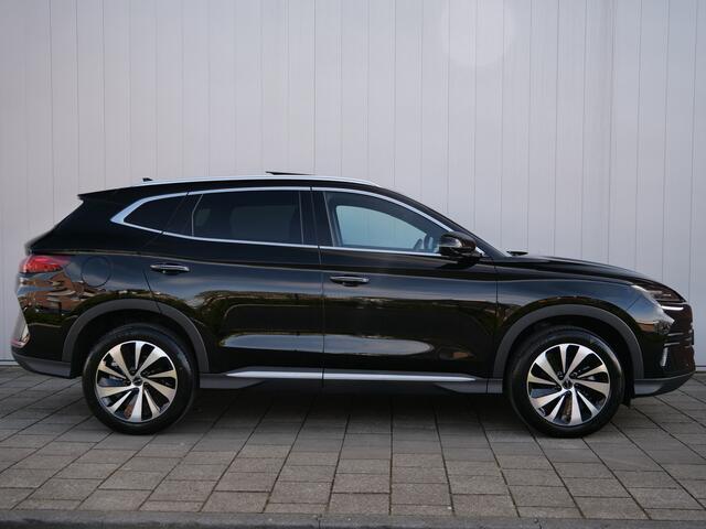 BYD Seal U 1.5 DM-i FWD Comfort 218 Pk 26,6 kWh PHEV Leder / Panoramadak / 125 km elektr. actieradius