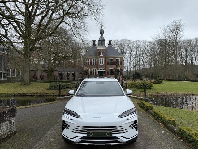 BYD Seal U 1.5 T DM-i AWD Design | 323 PK | Full Options | Head up display |