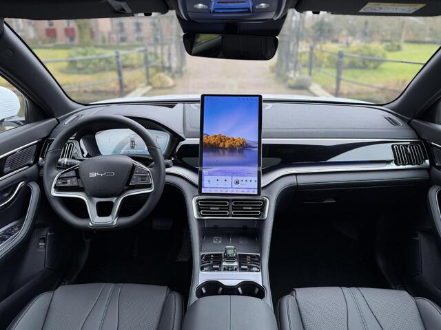 BYD Seal U 1.5 T DM-i AWD Design | 323 PK | Full Options | Head up display |