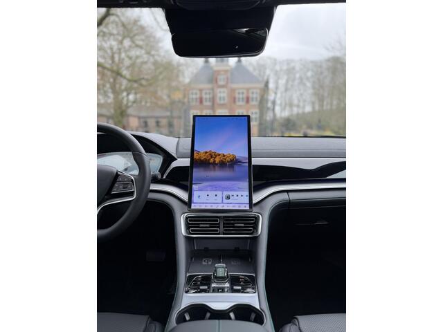 BYD Seal U 1.5 T DM-i AWD Design | 323 PK | Full Options | Head up display |