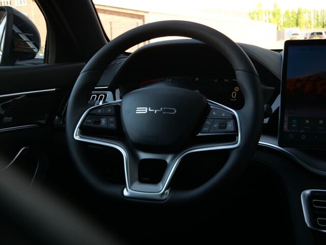 BYD Seal U 1.5 218pk DM-i FWD Boost Automaat Leder / Panoramadak / Infinity sound / Adaptive cruise