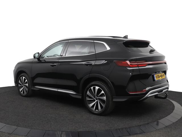 BYD Seal U 1.5 T DM-i AWD Design | Trekhaak | All Season banden | 360 graden camera | 1300kg trekgewicht